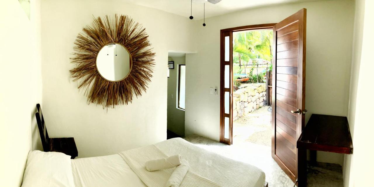 Tortuga Bacalar Bed and Breakfast Exteriör bild