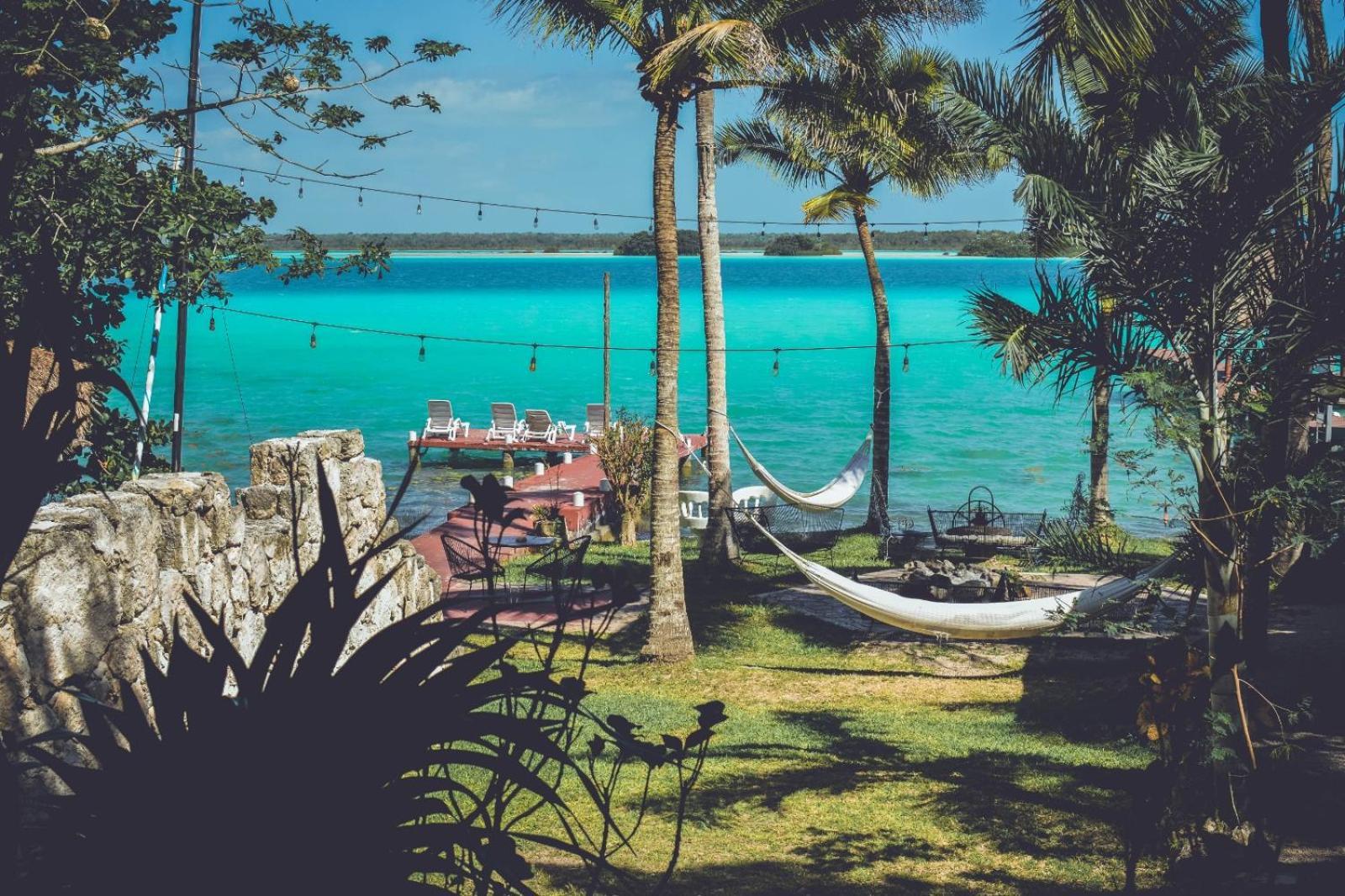 Tortuga Bacalar Bed and Breakfast Exteriör bild